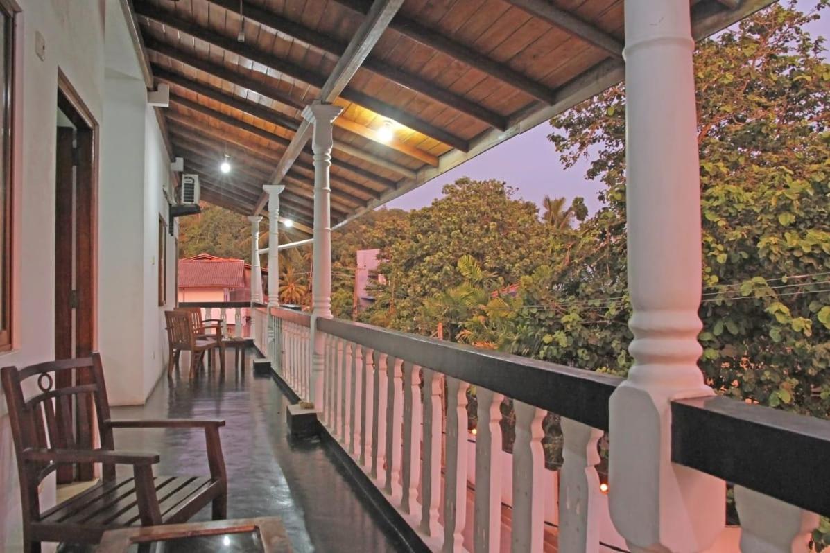 Sunny Mood Guest House Унаватуна Экстерьер фото