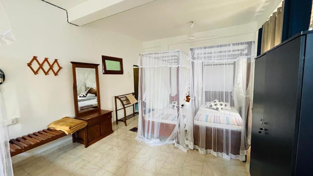 Sunny Mood Guest House Унаватуна Экстерьер фото