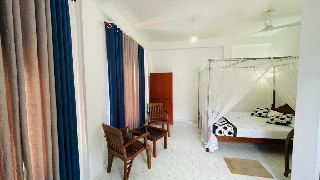 Sunny Mood Guest House Унаватуна Экстерьер фото
