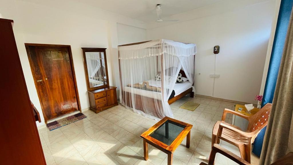 Sunny Mood Guest House Унаватуна Экстерьер фото